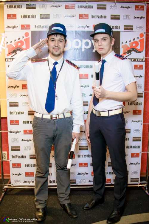 ДАВИ НА ГАЗ