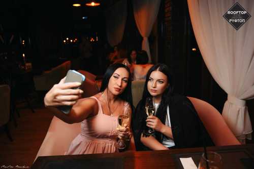 Праздничная пятница 12|06 @ Rooftop & Green Lounge
