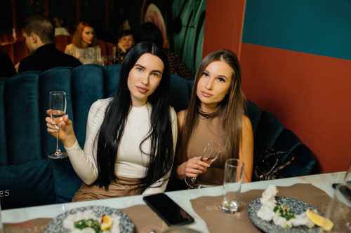 Stories кафе-бутик - Гастроужин